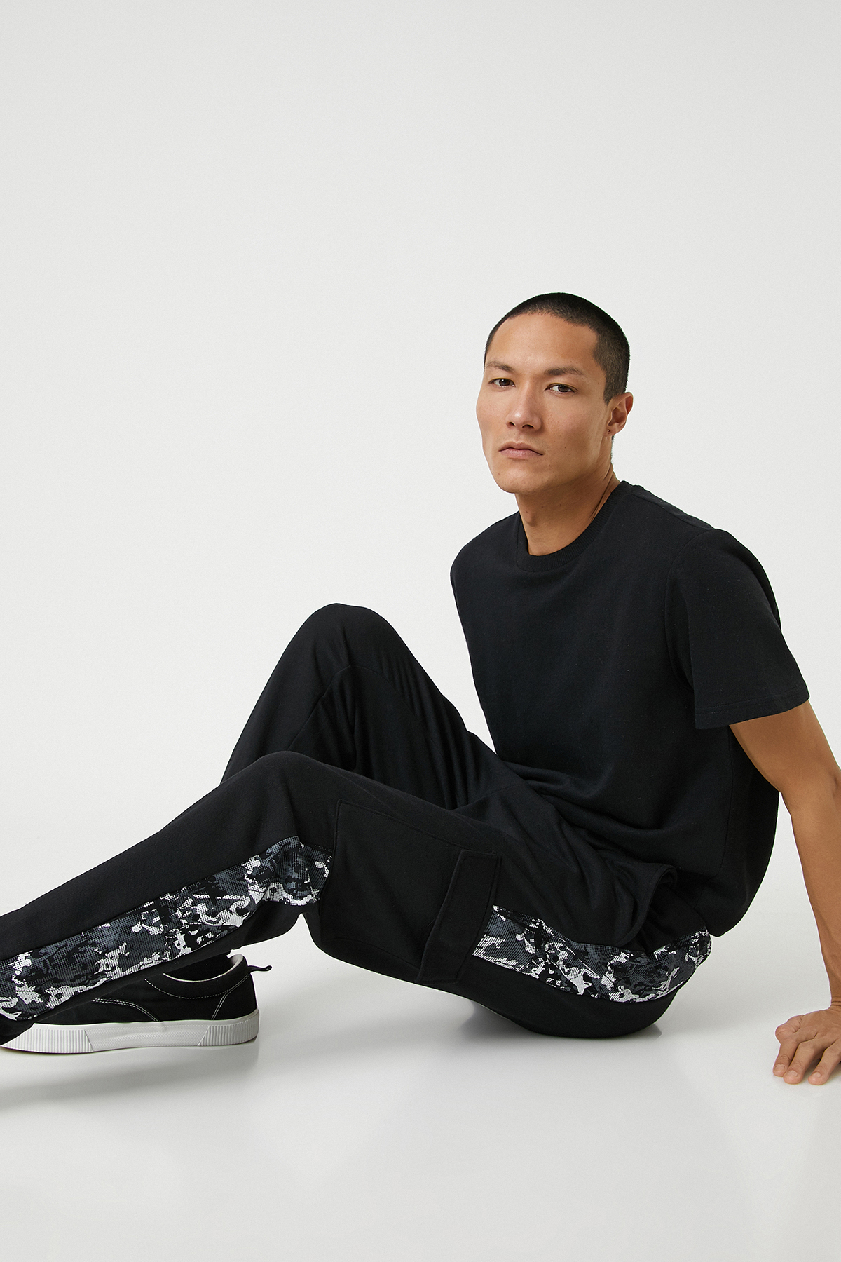 Koton Erkek Eşofman Altı 3SAM40012MK Koton Erkek Eşofman Altı 3SAM40012MK