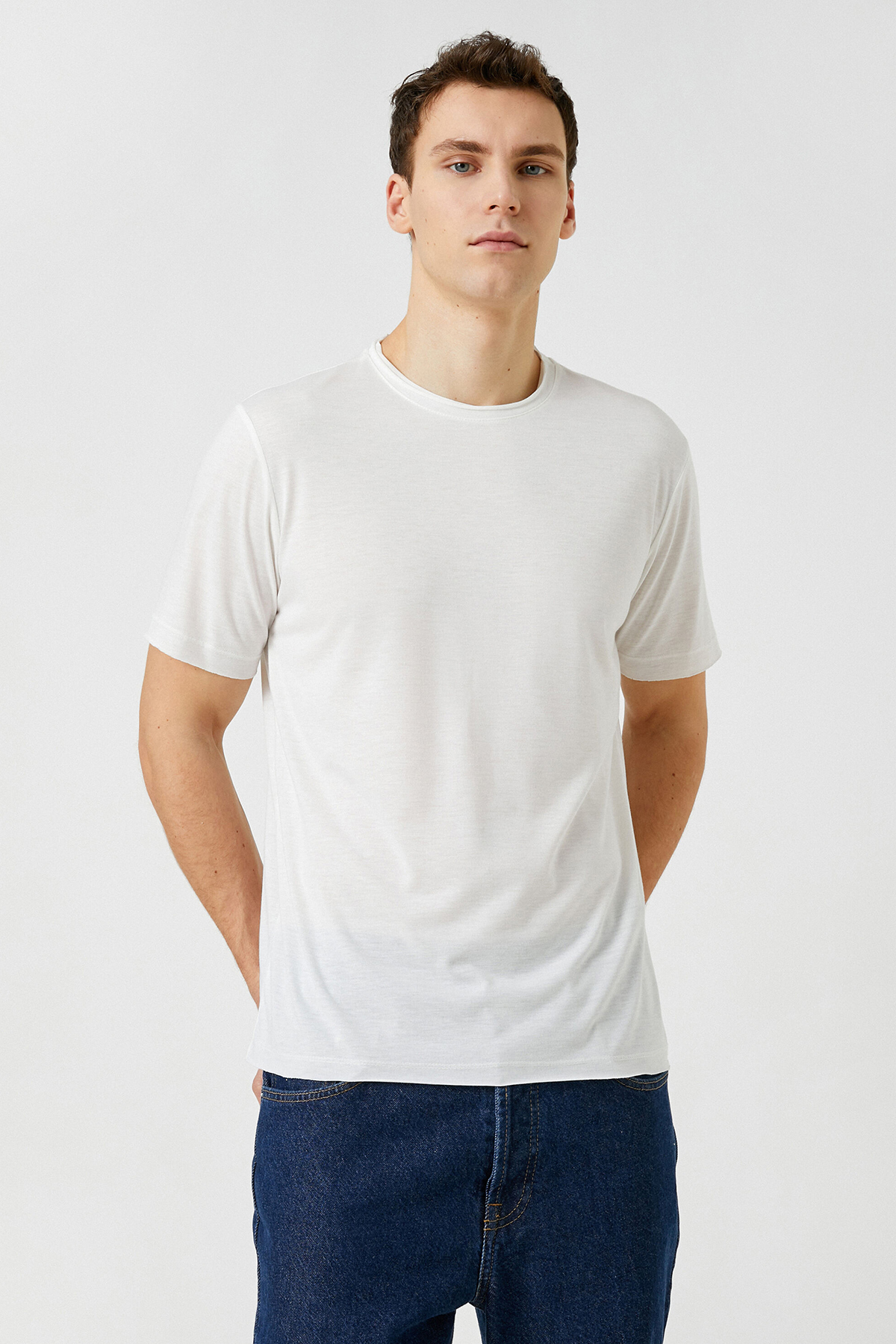 Koton Erkek Tişört 3SAM10182HK Koton Erkek Tişört 3SAM10182HK