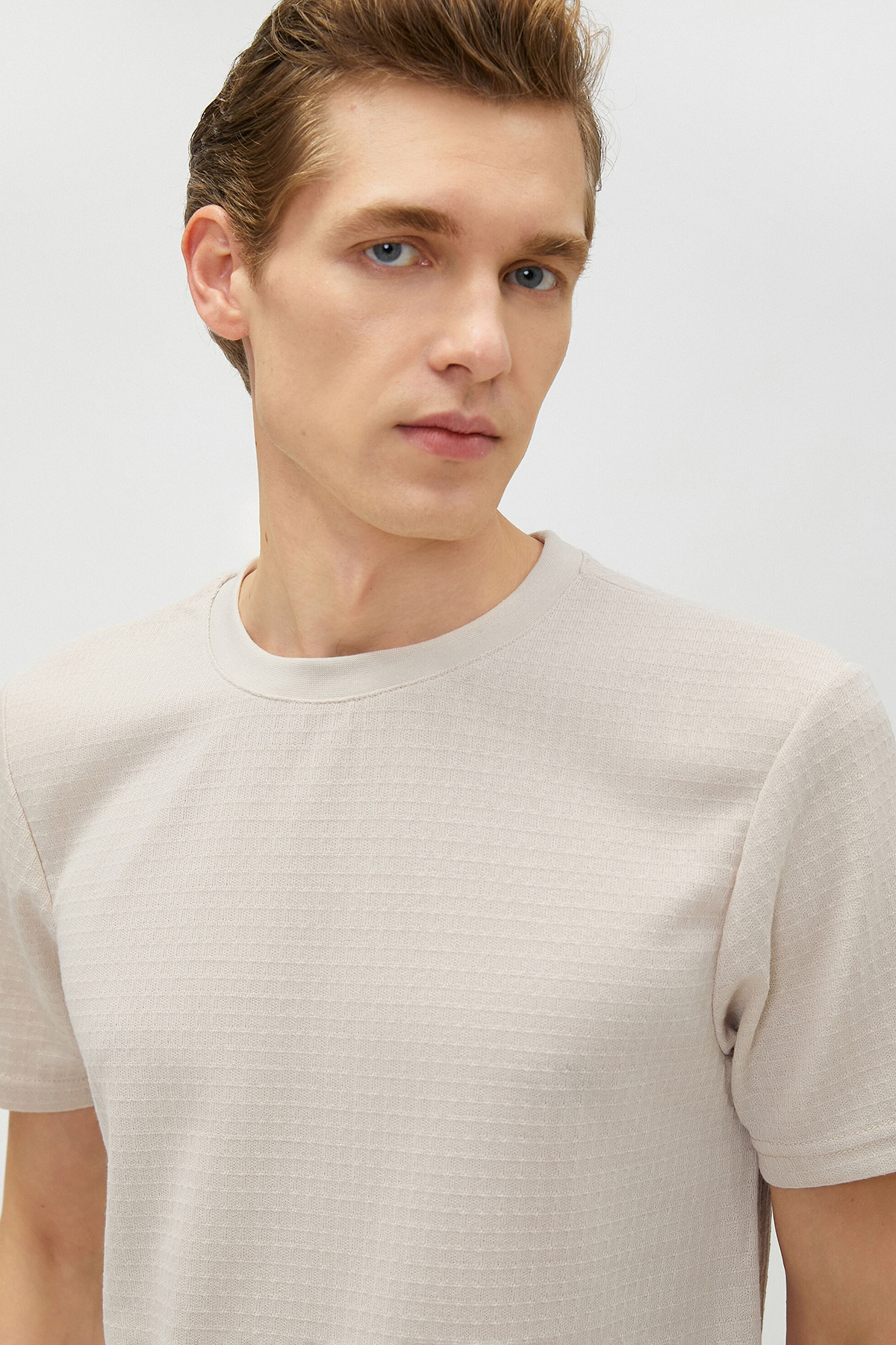 Koton Erkek Tişört 3SAM10196HK Koton Erkek Tişört 3SAM10196HK