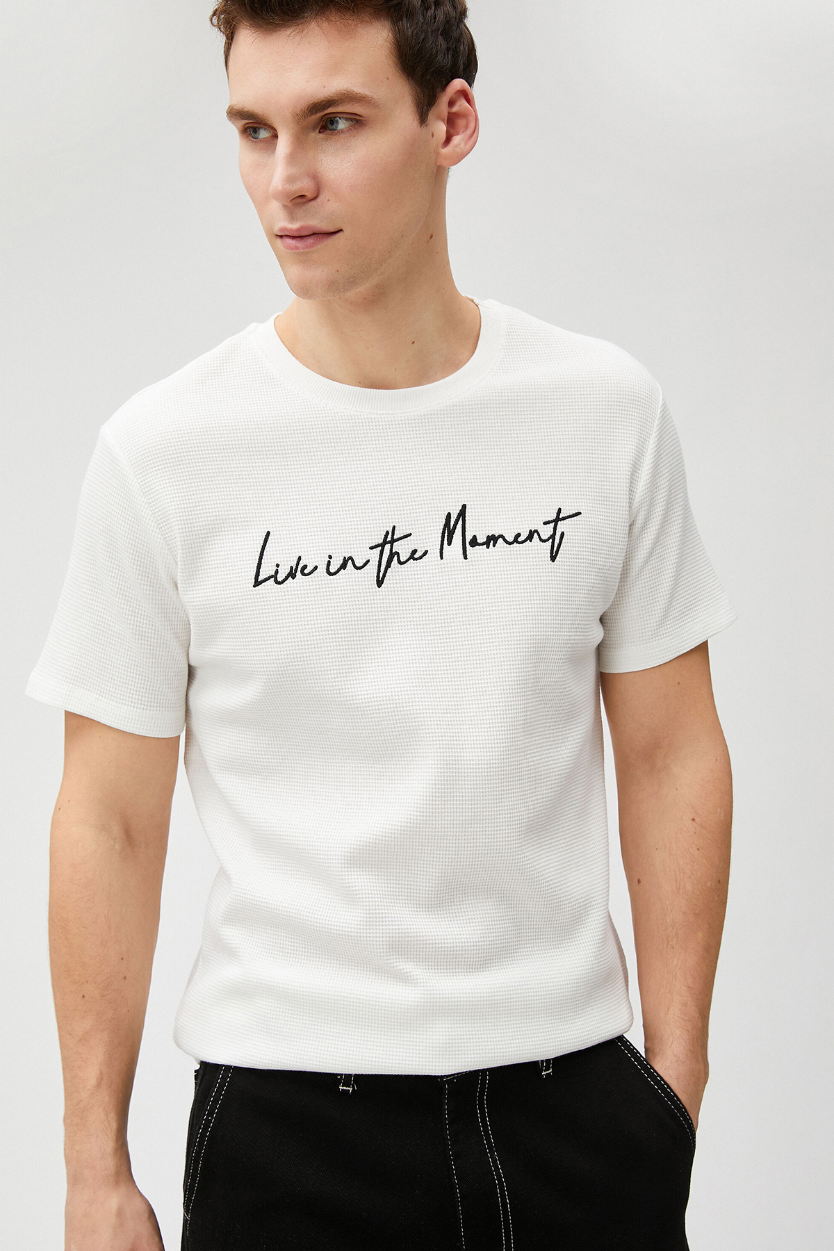 Koton Erkek Tişört 3SAM10314HK Koton Erkek Tişört 3SAM10314HK