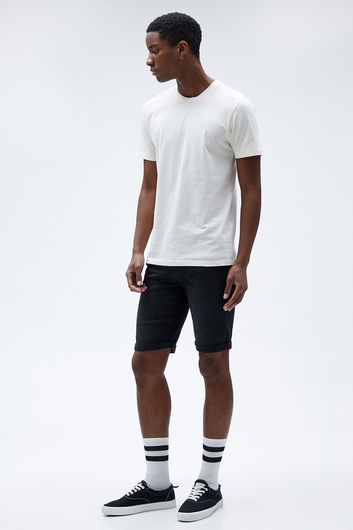 Koton Erkek Şort 3SAM40175ND Koton Erkek Şort 3SAM40175ND