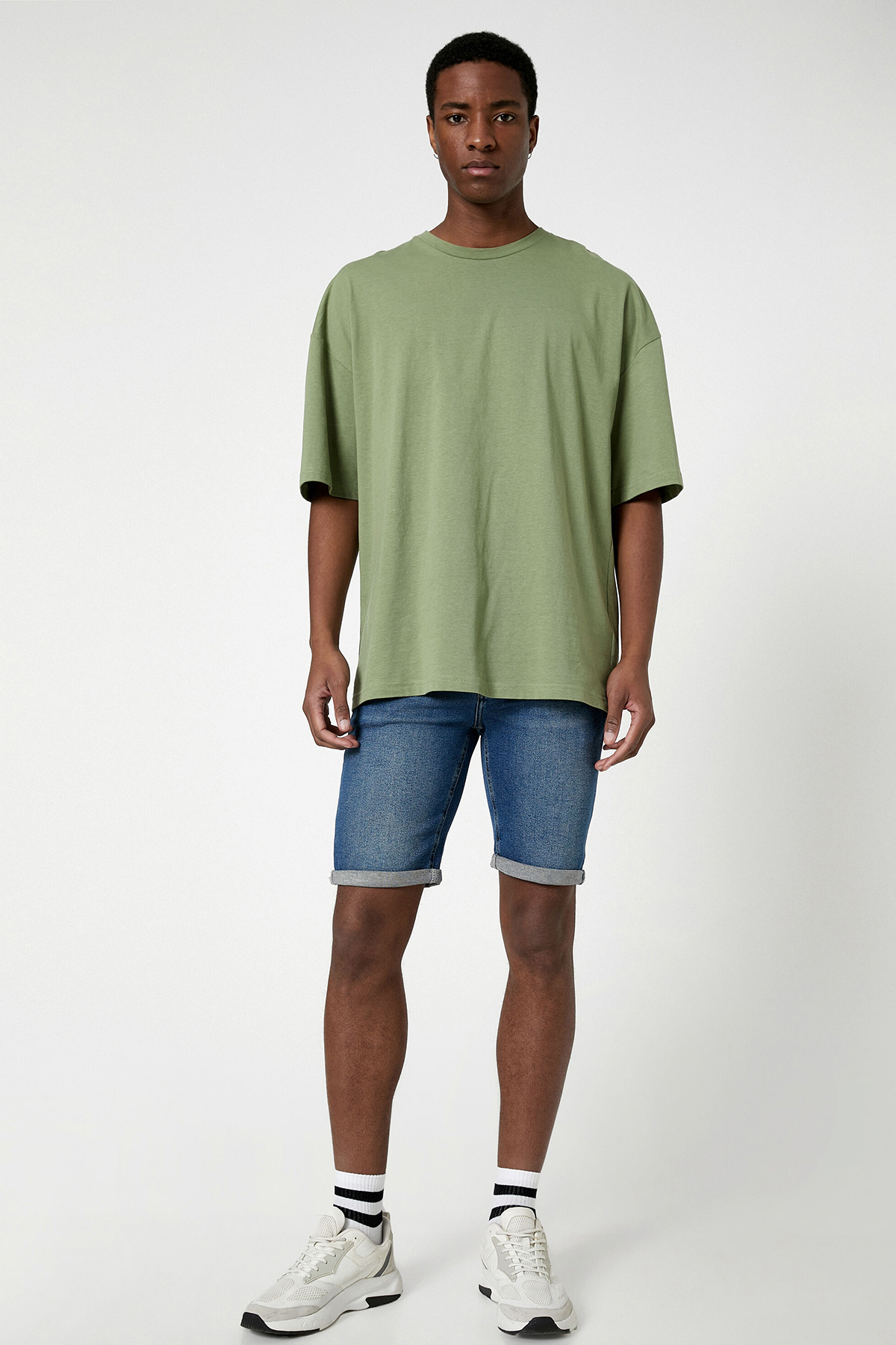 Koton Erkek Şort 3SAM40222ND Koton Erkek Şort 3SAM40222ND