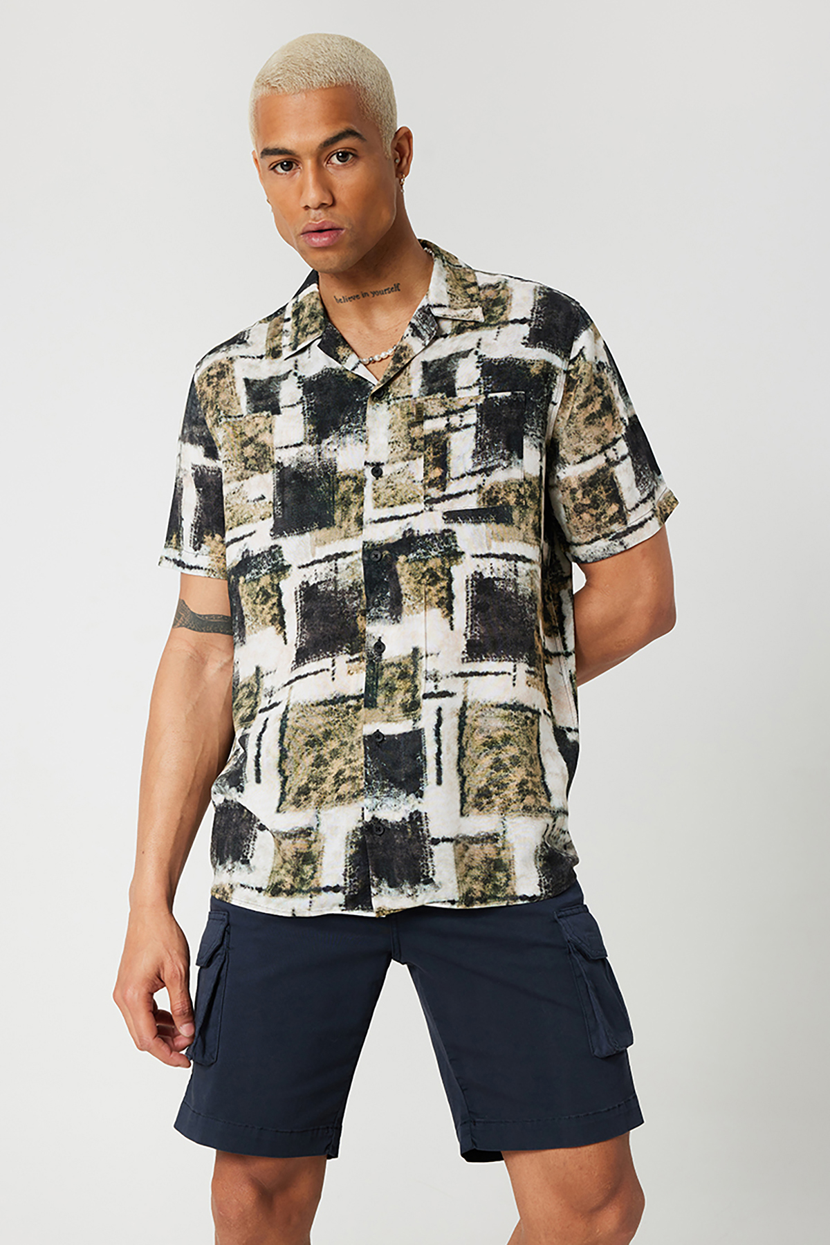 Loft Erkek Kısa Kol Gömlek LF2032154 KHA Loft Erkek Kısa Kol Gömlek LF2032154 KHA