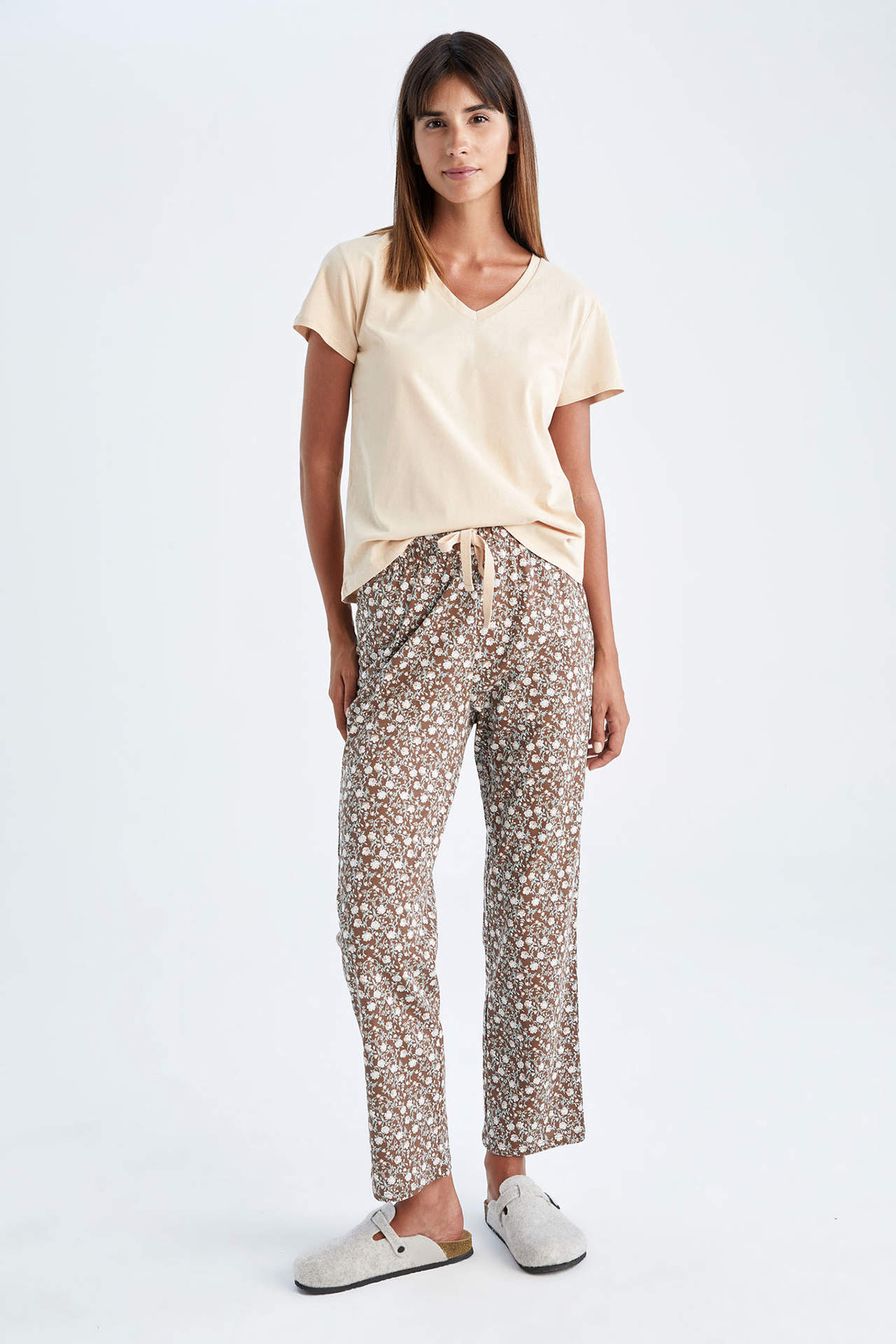 Defacto Kadın Pijama Takımı Y2841AZTR Defacto Kadın Pijama Takımı Y2841AZTR