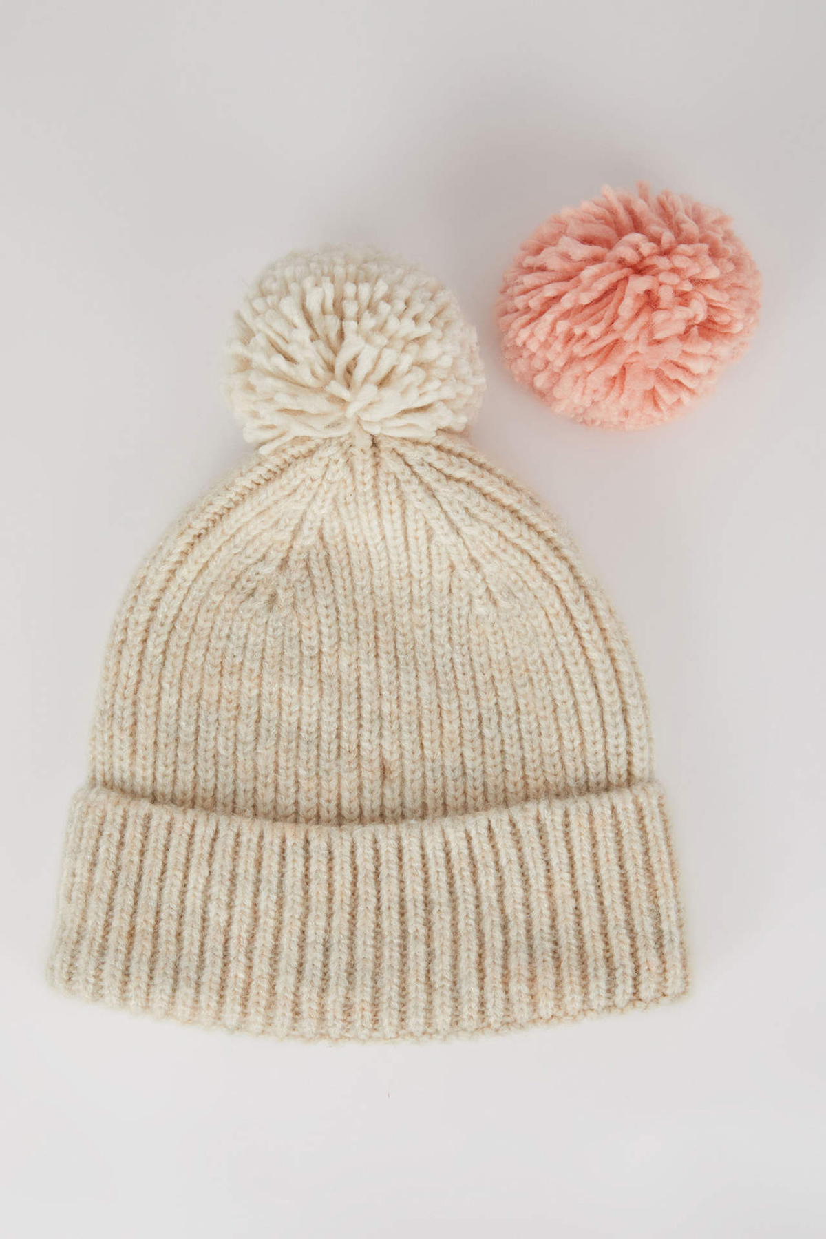 Defacto Kadın Bere R7508AZTRAX Defacto Kadın Bere R7508AZTRAX