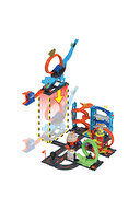 Oyuncak Hot Wheels Dinozor ile Mücadele Oyun Seti HKX42