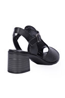 Pandora Kadın Sandalet Y23.28.643